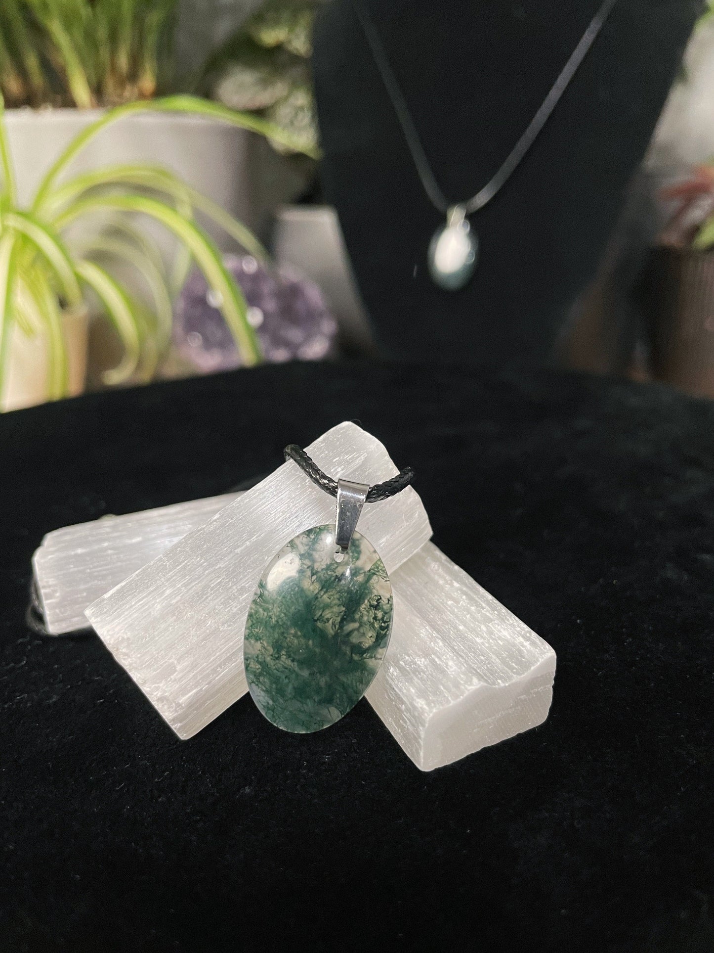 Moss Agate Oval Pendant Necklace