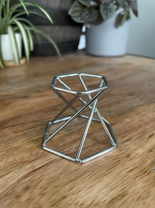 Metal Crystal Sphere Stand