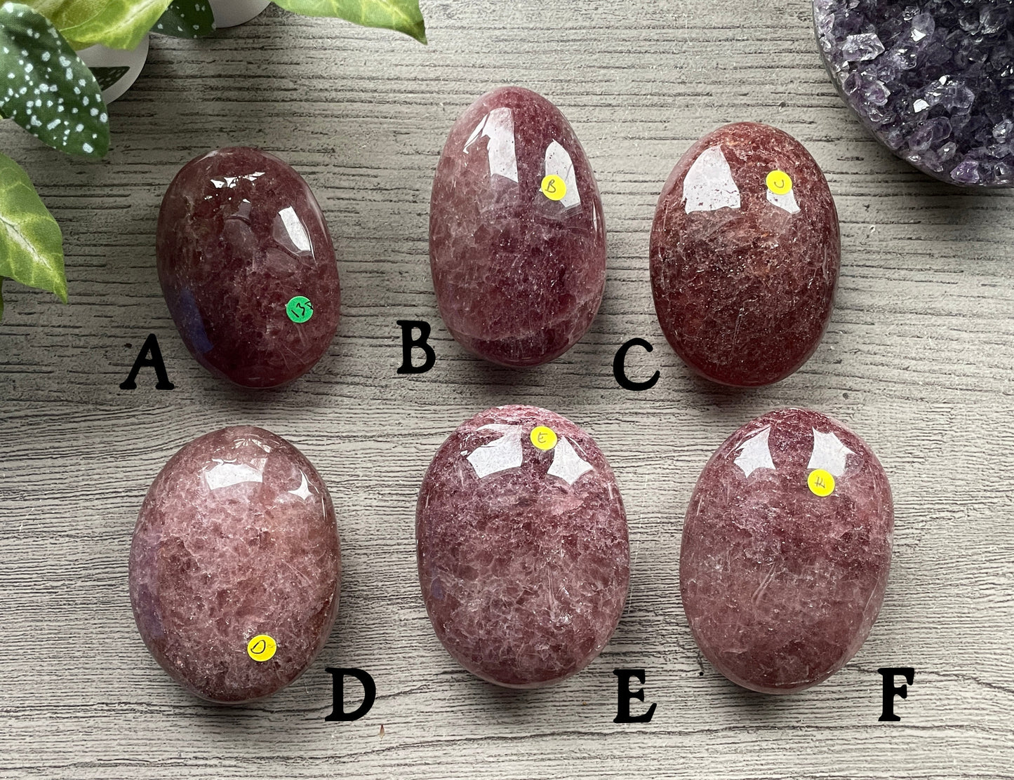 Strawberry Quartz Palm Stone back
