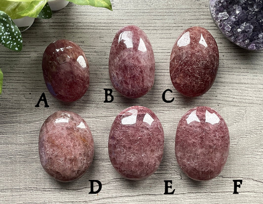 Strawberry Quartz: Unveiling the Sweetness of Nature's Gem