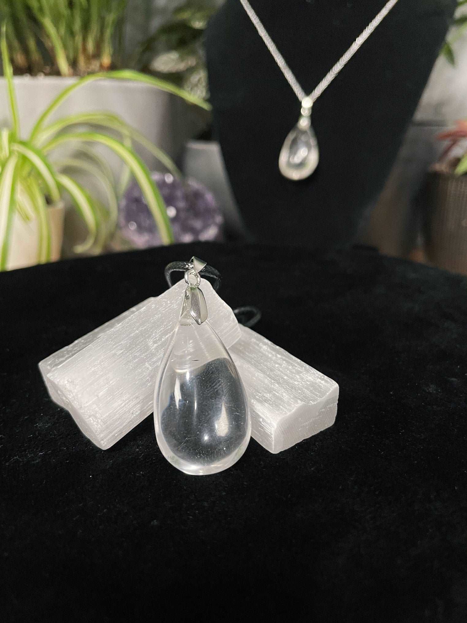 Clear Quartz Teardrop Pendant Necklace crystal