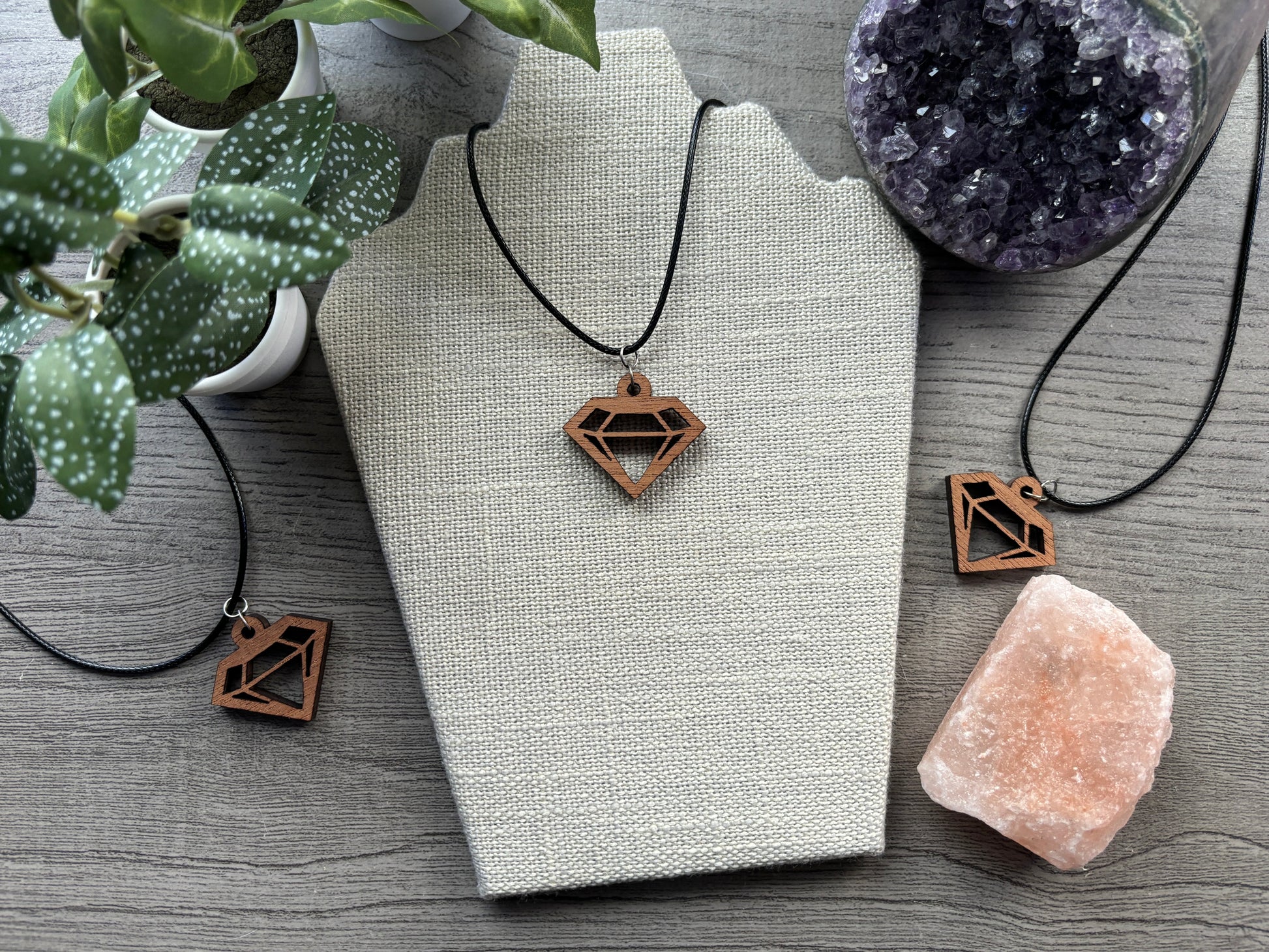 Mahogany Diamond Necklace close up