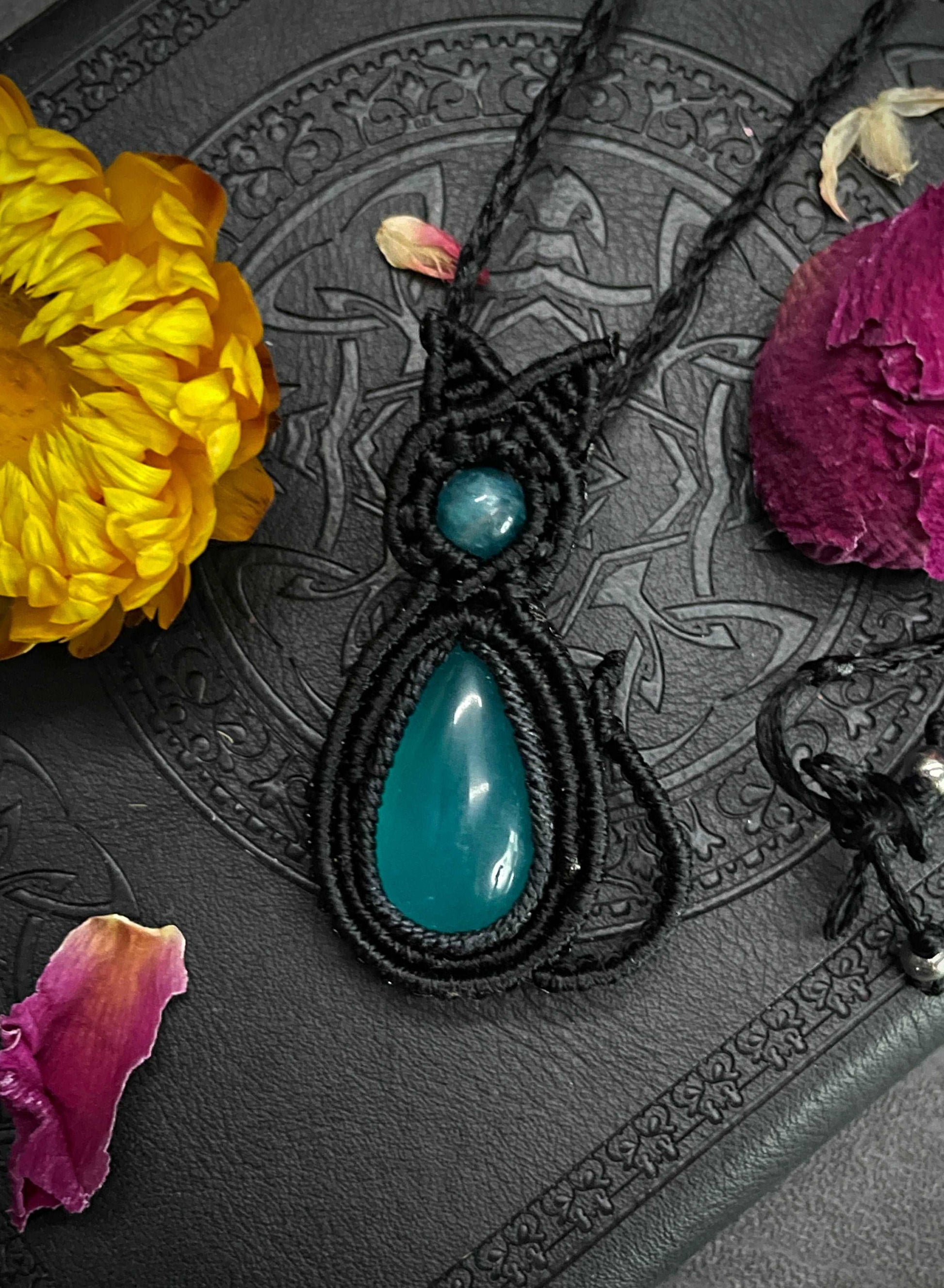 Chalcedony & Blue Apatite Cat Macramé Necklace (Twisted Nightshade Jewellery) - The Wandering Fox Emporium, Your Crystal Store close up