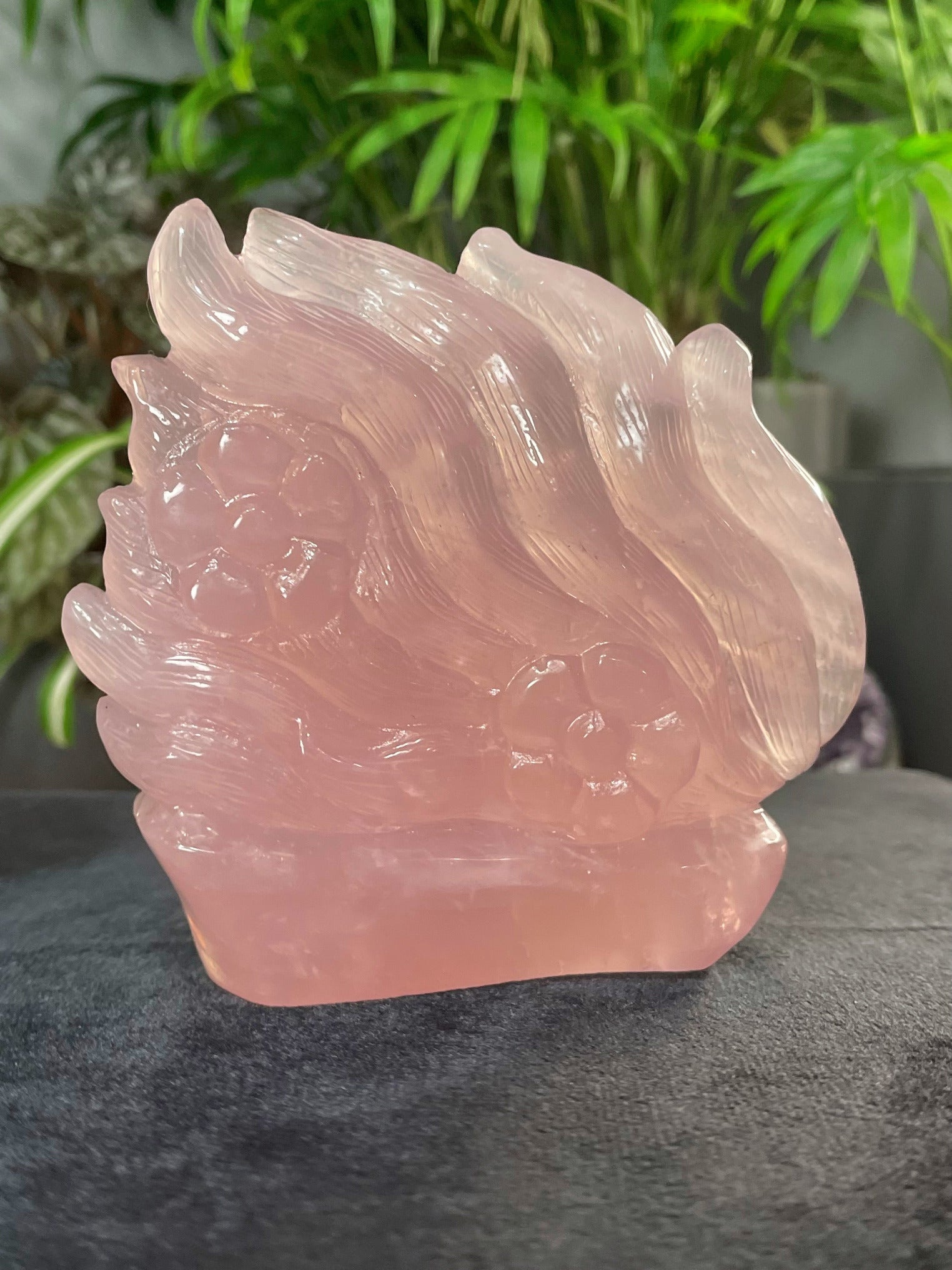 Hand-Carved Rose Quartz Nine-Tailed Fox Crystal Carving back