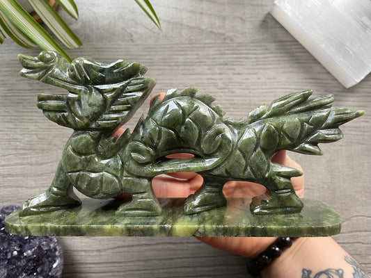 Xiuyan "Jade" Dragon (C) Crystal Carving side