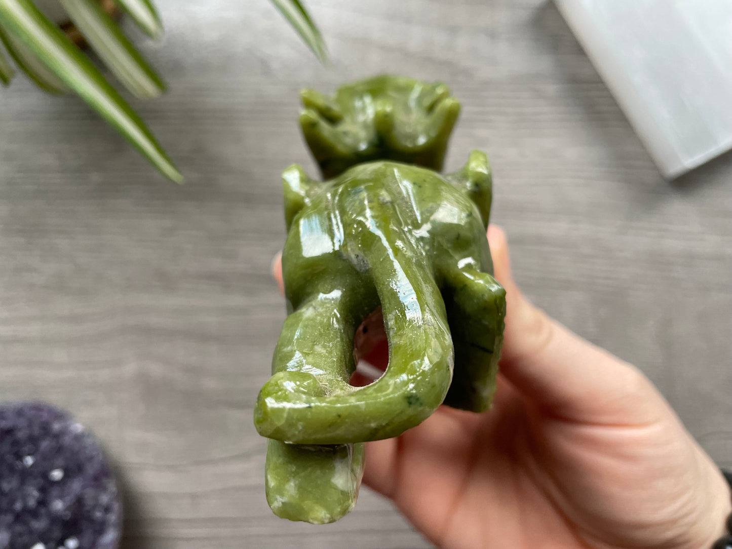 Xiuyan "Jade" Pixiu (C) Crystal Carving back